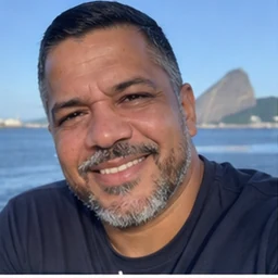Exemplo: Larissa G.